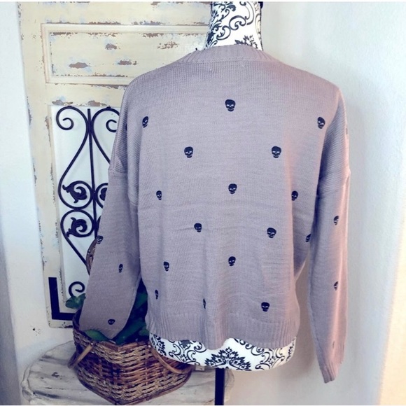 “Sincerely Jules” taupe skull print sweater-new - Picture 3 of 5